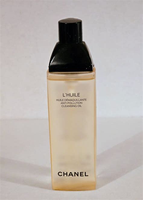 chanel l'huile cleansing oil|Chanel eye make up remover.